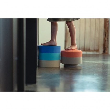 MOES Stapelstuhl – Rainbow Chair Штабелируемый стул