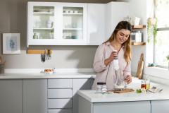 KENWOOD KENWOOD Stabmixer HBM40.306WH, 850 W, Triblade XL, 850 Watt, inkl. 4-teiliges Zubehor Set  Ручной блендер KENWOOD HBM40.306WH, 850 Вт, Triblade XL, 850 Вт, включая набор аксессуаров из 4 предметов