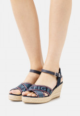 Tommy Hilfiger LOW WEDGE  Espadrilles desert sky НИЗКАЯ КЛЕТКА Эспадрильи небо пустыни