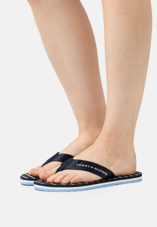 Tommy Hilfiger ESSENTIAL ROPE  T-bar sandals space blue ESSENTIAL ROPE Сандалии с Т-образной перемычкой космический синий