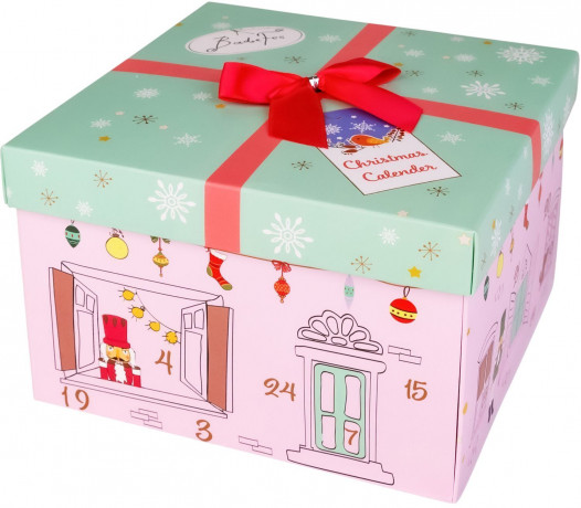 BadeFee Adventskalender 2026 Nussknacker, Адвент-календарь 2026 BadeFee Nussknacker с 24 средствами для ванны, тела, губ и волос