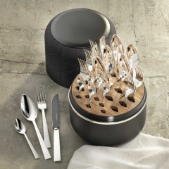 Robbe &amp; Berking Robbe &amp; Berking Riva - 925 Sterling Silber The Box inklusive 24-tlg. Menubesteck-Set Frozen Black Robbe &amp;amp; Berking Riva - Серебро 925 пробы Коробка, включающая 24 шт. Набор столовых приборов Frozen Black