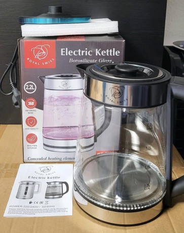 Royal Swiss Royal Swiss Wasserkocher, 2.2 l, 2,2L aus Glas mit LED Beleuchtung  Чайник Royal Swiss, 2,2 л, 2,2 л из стекла со светодиодной подсветкой