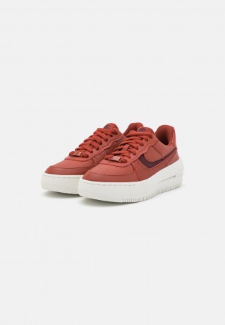 Nike Sportswear AIR FORCE 1 PLATFORM Sneaker low mars stone/burgundy crush/sail AIR FORCE 1 PLATFORM Низкие кроссовки женские марс камень/бордовый давка/парус