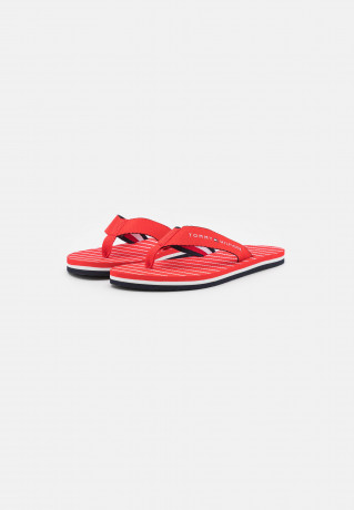 Tommy Hilfiger ESSENTIAL ROPE  T-bar sandals fireworks ESSENTIAL ROPE Сандалии с Т-образной перемычкой салют