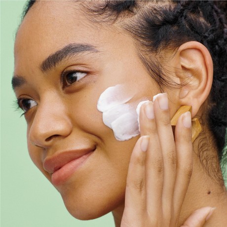 Shiseido WASO Shikulime Color Control Oil-Free Moisturizer Spf30 Shikulime Color Control безмасляный увлажняющий крем SPF30