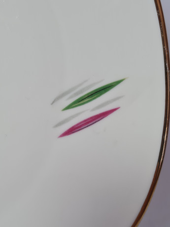 Тарелка сервировочная винтажная Winterling Roslau необычной формы с яркими мазками, фарфор, 29 см, Германия, 1960-70гг.