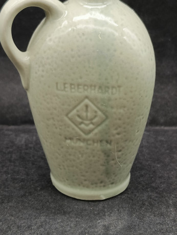 Графин / декантер миниатюрный винтажный Leberhardt Munchen для ликера, с пробкой, керамика, светло-зеленый, 0.125 л, 14 см, Германия, 1960-70гг.