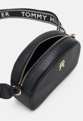 Tommy Hilfiger HALF MOON CAMERA BAG Across body bag black СУМКА ДЛЯ КАМЕРЫ HALF MOON Сумка через плечо черный