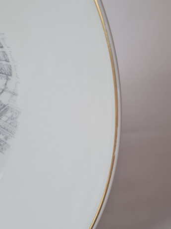 Rosenthal Декоративная фарфоровая тарелка "В память о спортивном клубе Карлсруэ", 27 x 3 см, Германия, 1960-70гг.