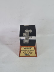 Композиция декоративная винтажная в стеклянном кубе "Вторая мировая война. Прицел", 8,5 x 8,5 x 14см, Германия, 1988г.