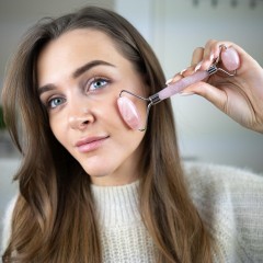 FACES OF FEY Rosenquarz-Roller  Ролик из розового кварца