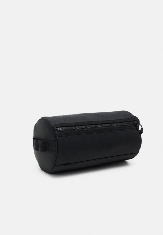 Tommy Hilfiger SKYLINE WASHBAG UNISEX Wash bag black SKYLINE WASHBAG UNISEX Сумка для стирки черный