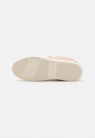 Tommy Hilfiger ELEVATED ESSENTIAL COURT  Trainers misty blush ПОВЫШЕННЫЙ ESSENTIAL COURT Кроссовки туманный румянец