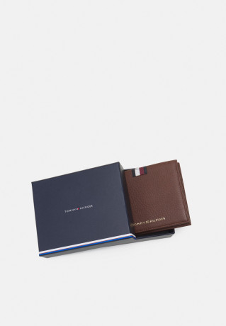 Tommy Hilfiger  Wallet dark chestnut - Кошелек темно-каштановый