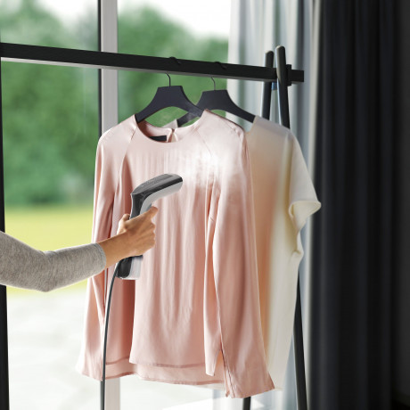 AEG AEG Dampfburste HS6-1-2EG DELICATE 6000, 1200 W, 3m Reichweite Паровая щетка AEG HS6-1-2EG DELICATE 6000, 1200 Вт, радиус действия 3 м