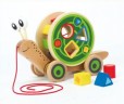 HAPE Nachziehspielzeug Schnecke aus Holz Деревянная улитка тянет за собой игрушку