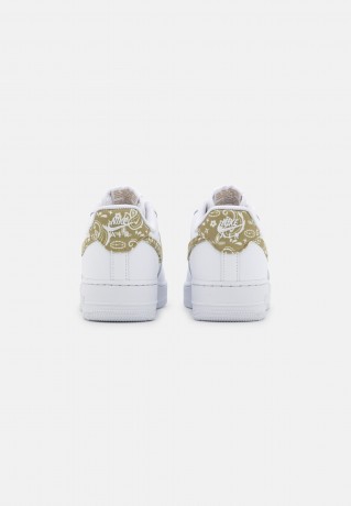 Nike Sportswear AIR FORCE 1 07 ESS SNKR Sneaker low white/barley AIR FORCE 1 07 ESS SNKR кроссовки женские низкие белый/ячмень