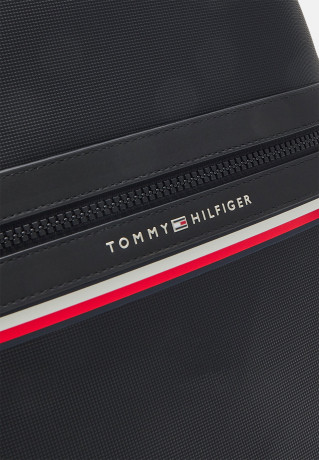 Tommy Hilfiger BACKPACK UNISEX Rucksack black РЮКЗАК УНИСЕКС Рюкзак черный