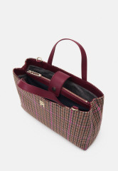 Tommy Hilfiger LIFE SATCHEL  Handbag beige  LIFE SATCHEL Сумочка бежевый