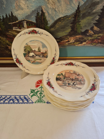 Набор тарелок винтажных Sarreguemines France, светло-бежевый фарфор с пейзажами и красочным цветочным декором, 10 штук х 25 x 3 см, Франция, 1960-70гг.