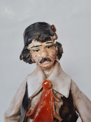 Статуэтка винтажная Termine Sciacca &quot;Мужчина в национальном костюме со скатертью в руке&quot;, фарфор, 28 см, Германия, 1960-70гг.