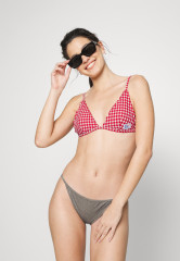 Tommy Hilfiger TRIANGLE FIXED Bikini top primary red/white TRIANGLE FIXED Верх бикини первичный красный/белый