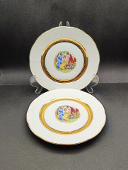 Тарелки сервировочные винтажные TK Thun Czechoslovakia &quot;Три грации / Мадонна&quot;, с позолотой, 2 шт., фарфор, 17.5 см, Чехословакия, 1970-80гг.