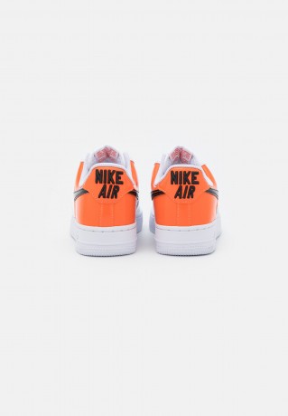 Nike Sportswear AIR FORCE 1 07 ESS SNKR Sneaker low white/black/brilliant orange AIR FORCE 1 07 ESS SNKR кроссовки женские низкие белый/черный/ярко-оранжевый