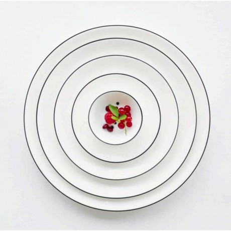 ASA SELECTION ASA A Table Ligne Noire Pastateller / Suppenteller d: 22 cm / h: 5 cm / 0,70 L ASA A Table Ligne Noire тарелка для макарон / суповая тарелка d: 22 см / высота: 5 см / 0,70 л