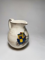 Schramberg, Шрамберг Винтажный керамический Кувшин с уникальным декором и изображением &quot;Такси на лошадях&quot; 14см х 9см, 1950г.