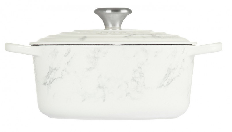 Le Creuset LE CREUSET Br\u00e4ter 24 cm White Marble SIGNATURE Weiss LE CREUSET Br>4ter 24 см Белый Мрамор SIGNATURE