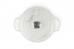 Le Creuset LE CREUSET Br\u00e4ter 24 cm White Marble SIGNATURE Weiss LE CREUSET Br&amp;gt;4ter 24 см Белый Мрамор SIGNATURE