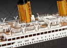 Revell Revell Geschenkset Schiffsbausatz 100 Jahre Titanic im Massstab 1:400 Подарочный набор Revell "Корабельный комплект 100 лет Титаника" в масштабе 1:400