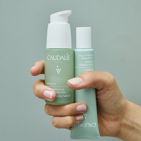 Caudalie Mattierendes Fluid  Матирующий флюид