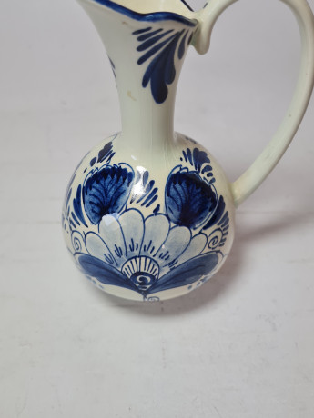 Кувшин винтажный Delft Blue, дельфтский фарфор с цветочным рисунком в синих тонах, Голландия, 1960-70гг.