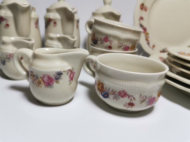 Hutschenreuther Selbe, Хутченройтер селбе Фарфоровый Кофейный сервиз на 3 персоны, матовый фарфор с элегантной ручной росписью, 15 предметов, Германия 1960г.