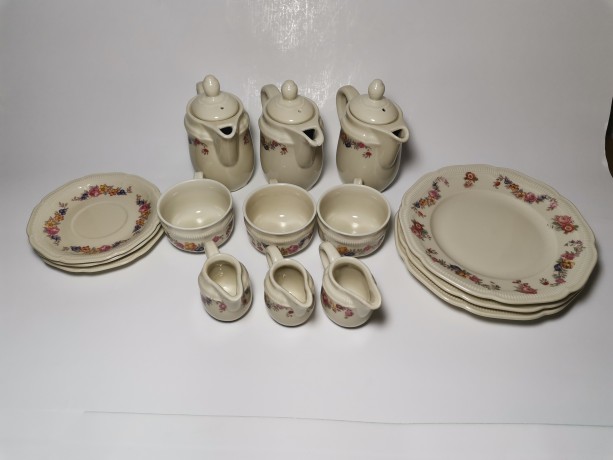 Hutschenreuther Selbe, Хутченройтер селбе Фарфоровый Кофейный сервиз на 3 персоны, матовый фарфор с элегантной ручной росписью, 15 предметов, Германия 1960г.