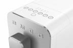 Smeg Smeg Espressomaschine BCC13WHMEU Kaffeevollautomaten mit Milchfunktion  Эспрессо-машина Smeg BCC13WHMEU полностью автоматическая кофемашина с функцией молока