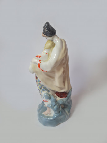 Винтажная статуэтка ZNK Polonne "Пара в национальных костюмах", 27 x 12см, Германия, 1960-70гг.