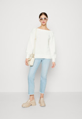 Tommy Hilfiger Jumper ecru джемпер экрю