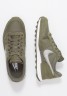 Nike Sportswear INTERNATIONALIST Sneaker low med olive/white INTERNATIONALIST Низкие кроссовки женские средний оливковый/белый