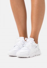 Nike Sportswear AIR HUARACHE Sneaker low white AIR HUARACHE Низкие кроссовки женские белый