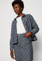 Tommy Hilfiger SHORT SKIRT MONOGRAM Mini skirt blue denim КОРОТКАЯ ЮБКА С МОНОГРАММОЙ Мини-юбка синий деним