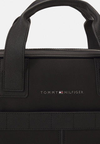 Tommy Hilfiger ELEVATED COMPUTER BAG UNISEX Briefcase black ПОВЫШЕННАЯ СУМКА ДЛЯ КОМПЬЮТЕРА УНИСЕКС Портфель черный