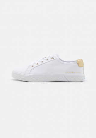 Tommy Hilfiger LACE UP Trainers white ШНУРОВКА Кроссовки белый