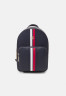 Tommy Hilfiger ELEMENT BACKPACK CORP Rucksack space blue ELEMENT BACKPACK CORP Рюкзак космический синий