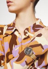 Tommy Hilfiger ARIANA Chronograph watch gold-coloured ARIANA Часы с хронографом золотого цвета