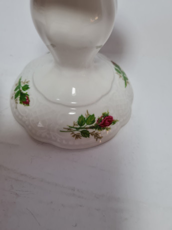 Подсвечник винтажный Seltmann Weiden с сиреневыми цветками, фарфор, 9 x 8 см, Германия, 1960-70гг.