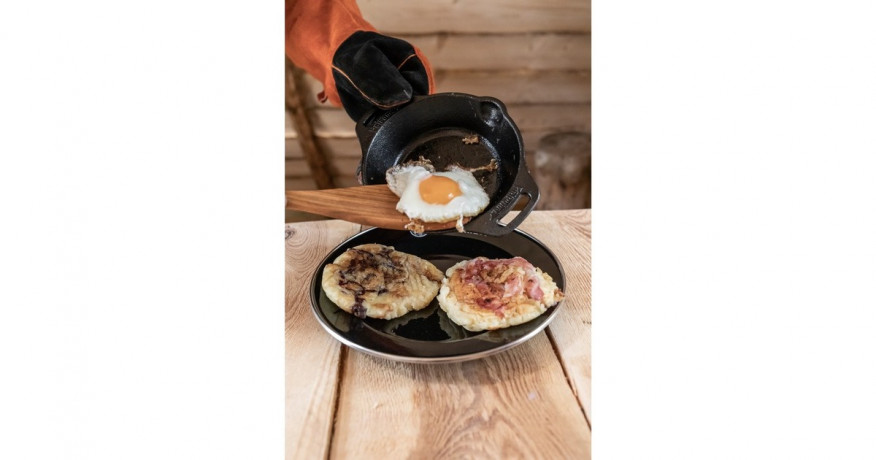 Petromax Petromax Feuerpfanne fp15h, mit 2 Henkeln schwarz, O 15cm schwarz Сковорода Petromax fp15h, с 2 ручками черная, O 15см